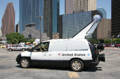 2006_ArtCar_3_Parade 412